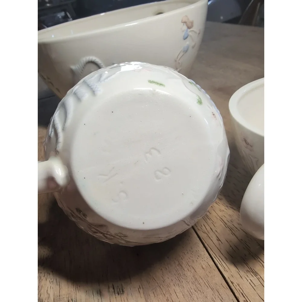 Vtg HOLLAND MOLD  Ceramic 4 Cups 1 Bowl Snacks Serving  Soup Party Chips Pretzel